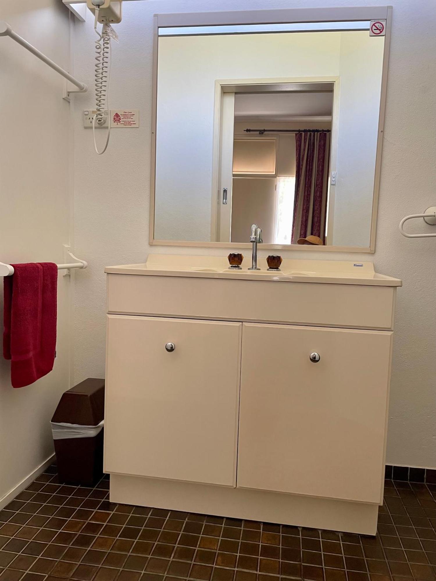 Tarra Motel Yarram Eksteriør bilde
